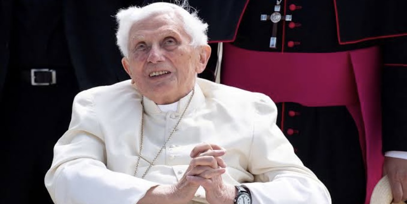 Fallece el papa emérito Benedicto XVI