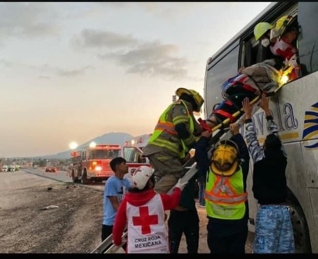 Carreterazo en la SaltilloZacatecas; 8 muertos y 30 heridos